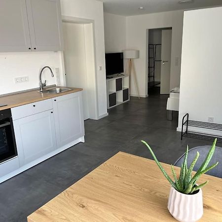 Schoenes 1 Zimmer Apartment Huefingen Bagian luar foto