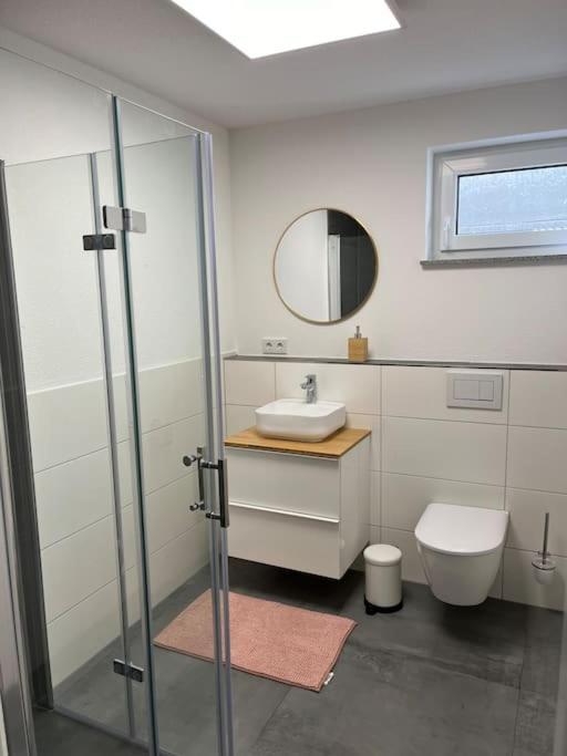 Schoenes 1 Zimmer Apartment Huefingen Bagian luar foto
